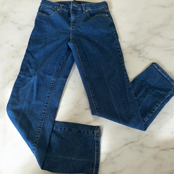 Banana Republic Women's Straight Leg Blue Jeans - Picture 2 of 6